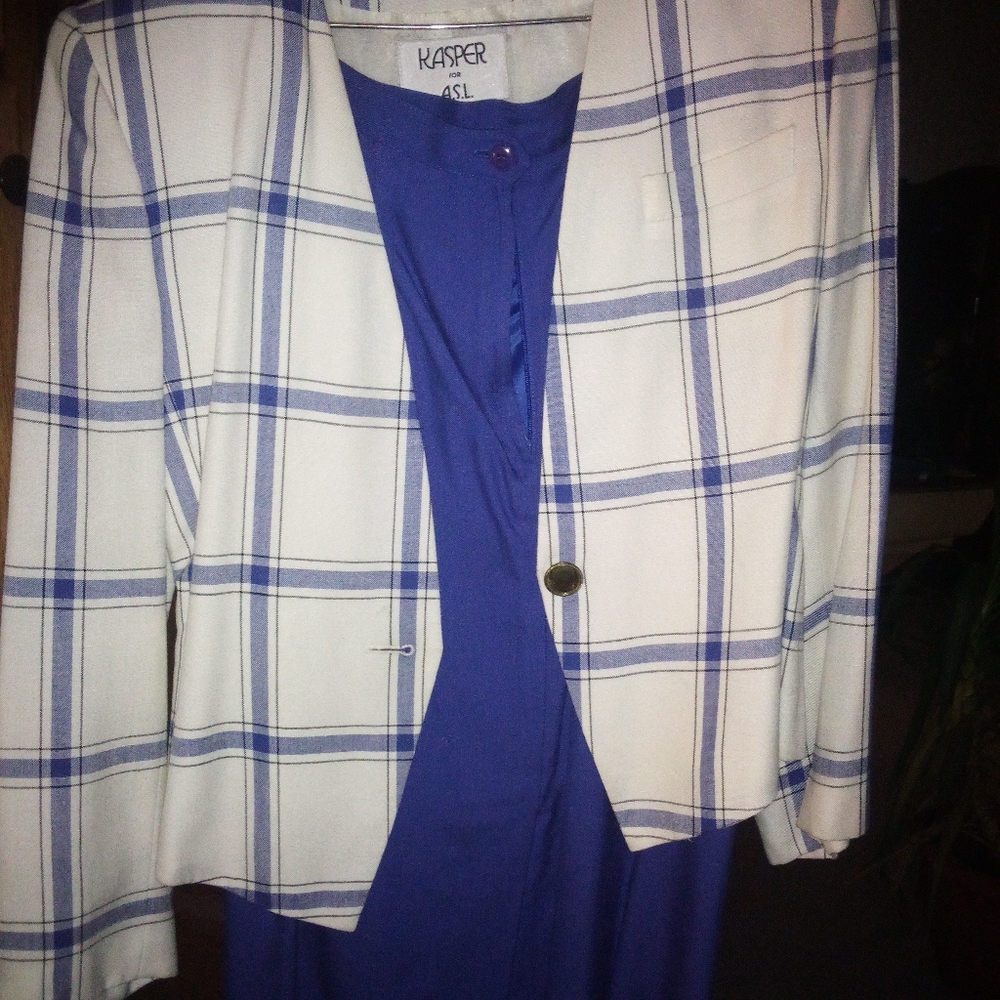Blue skirt with a blue/dress jacket
